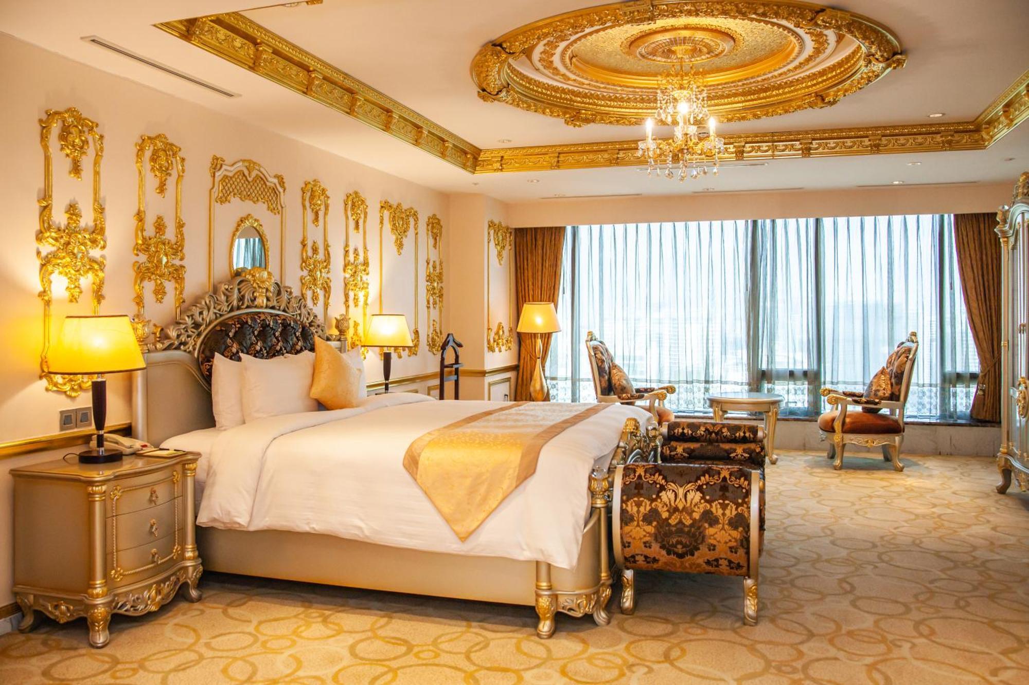 Grand Plaza 5* Hanoï
